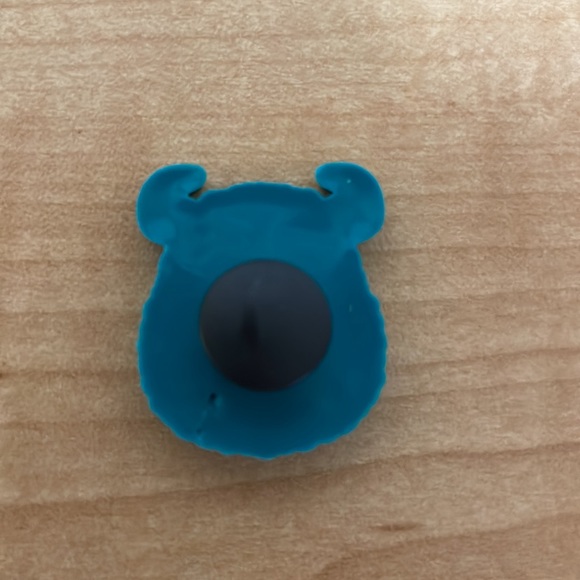 Crocs Disney characters and cartoons jibbitz,set of 8, Disney/Dreamworks charms - Picture 9 of 9